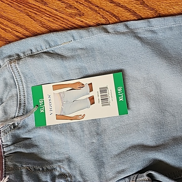 Short Bermuda - Picture 4 of 6